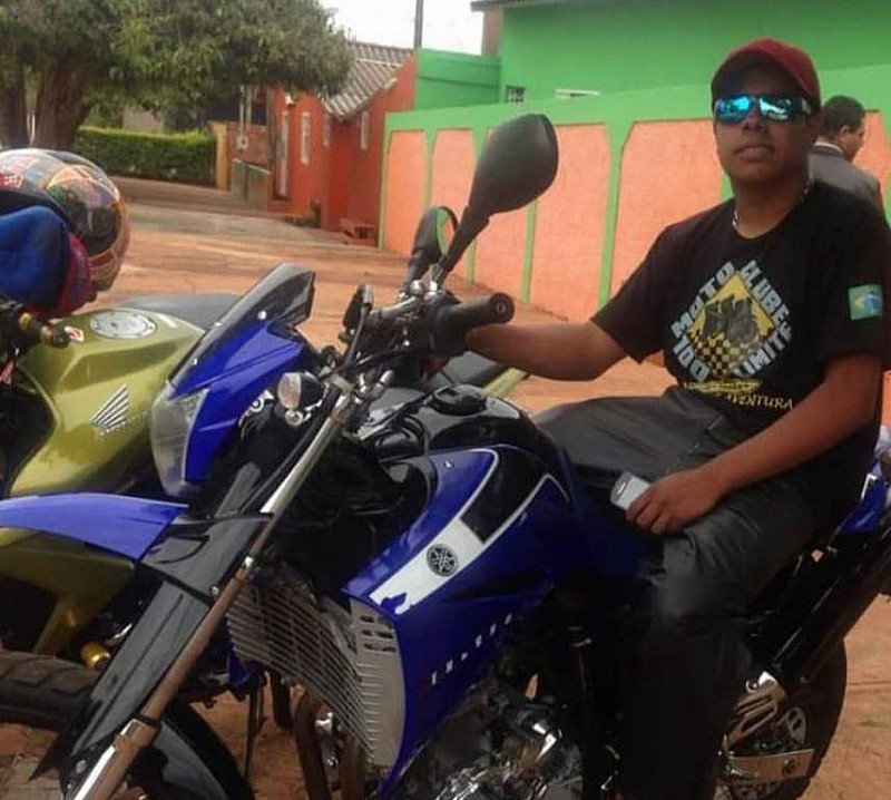 Homem é executado a tiros na frente da família na fronteira Dourados