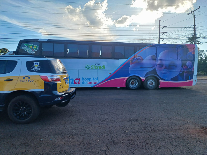 Guarda flagra ônibus fake do Hospital do Amor em Dourados Dourados