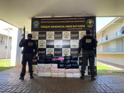 Picape com quase meia tonelada de maconha é apreendido na BR-163