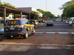 Com helicóptero, Polícia Federal e PRF fazem operação em Dourados