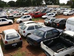 Veículos recolhidos na região de Dourados recebe lances até dia 27