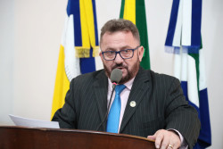 Vereador Laudir cobra melhorias para Jardim Guaicurus e Monte Líbano