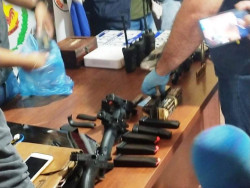 Brasileiro é preso em investigação sobre morte de filho de traficante