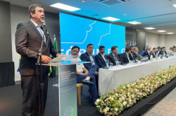 Em Fórum de governadores, Riedel cobra segurança jurídica