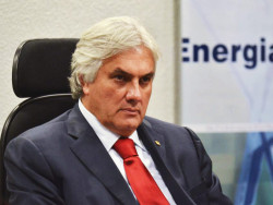 Delcídio é condenado a pagar R$ 10 mil a Lula por delação sem prova