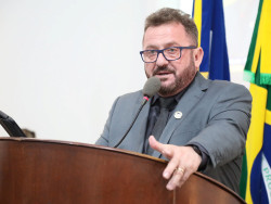 Laudir propõe programa gratuito de distribuição de fraldas geriátricas