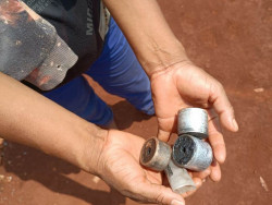 Operação da PF em aldeia tem confronto entre policiais e indígenas