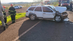 Acidente entre carro e trator mata homem na BR-463