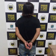 Um dia após ser solto, ladrão leva carro e volta para a cadeia