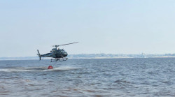 Helicóptero de MS atua no combate a incêndios florestais no Amazonas
