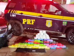 PRF prende comerciante paranaense com 64 quilos de cocaína na BR-487