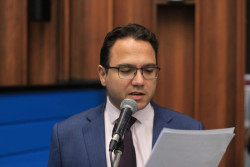 Vai à sanção projeto de Pedrossian Neto que beneficia assistência social