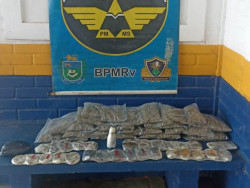 Passageira de van é presa com droga escondida sob as roupas