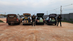 Polícia apreende veículos com produtos ilegais avaliados em R$ 800 mil