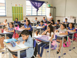 MEC parabeniza Dourados por acompanhamento da frequência escolar