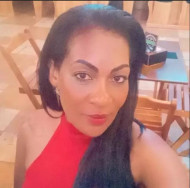 Homem coloca fogo na casa e mata ex-mulher a golpes de faca