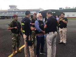 Preso por morte de radialista, ex-prefeito é condenado por contratos