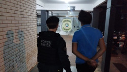 Passageira de ônibus é presa levando maconha para Cuiabá