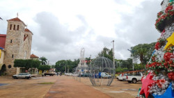 Prefeitura coloca ônibus gratuito para abertura do Dourados Brilha