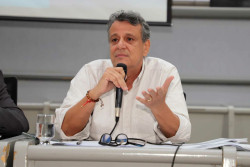 Ex-secretário é acusado de favorecer empresa em contrato de R$ 12 mi