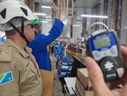 Vazamento de amônia contamina 11 funcionários da JBS