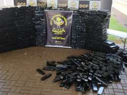 Rapaz de 25 anos é preso após capotar HR-V lotada de maconha