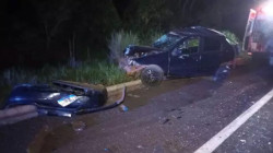 Casal e filho pequeno morrem em acidente na BR-262