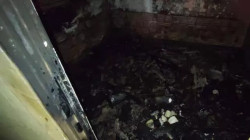 Casa fica destruída após pegar fogo duas vezes em 24 horas