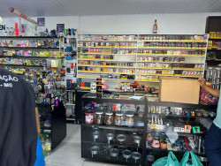 Proprietário de tabacaria é preso por vender cigarro eletrônico