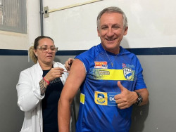 Comissão técnica do time de Dourados é vacinada contra dengue