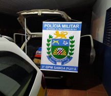 PM apreende veiculo com mercadorias de descaminho