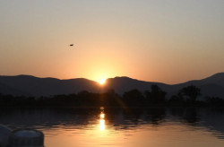 Sexta-feira tem tempo firme com sol e variação de nebulosidade