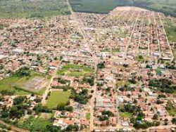Embriagado, coordenador de trânsito é preso por bater em caminhão