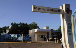 Médico é condenado por estelionato ao receber R$ 217 mil ilegalmente