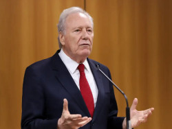 Presídios federais terão reconhecimento facial e muralhas