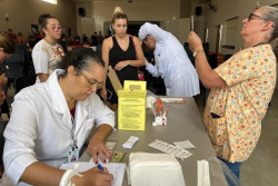 Ação especial vacinou 1986 douradenses neste sábado