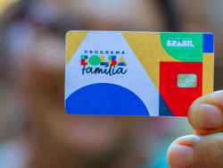 Caixa paga novo Bolsa Família a beneficiários com NIS de final 2