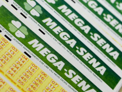 Nenhuma aposta acerta a Mega-Sena e prêmio vai a R$ 97 milhões