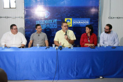 Alan anuncia ampliação de serviços de saúde