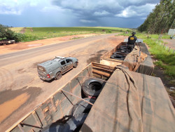 Polícia apreende pneus avaliados em mais de meio milhão de reais