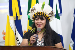 Vencedora de prêmio celebra avanços e defende mais políticas públicas