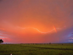 Mesmo com probabilidade de chuvas, sábado mantém temperaturas elevadas