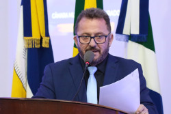 Laudir cobra informações sobre a conclusão das obras do aeroporto