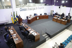 Câmara de Dourados aprova oito projetos de lei