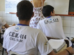 Pé-de-Meia: estudantes nascidos em março e abril recebem hoje R$ 200