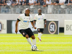 Morre vítima de câncer aos 45 anos Gilmar Fubá, ex-jogador do Corinthians