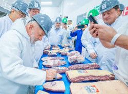 Em MS, Lula diz que exportações ajudarão Brasil a diminuir desigualdade