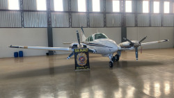 Agência antidrogas apreende avião do tráfico na fronteira com MS