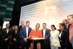 Marina assina cooperação com MS e MT para preservar Pantanal