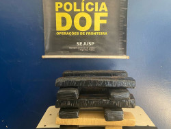 Mulher é presa com 12 quilos de maconha na fronteira